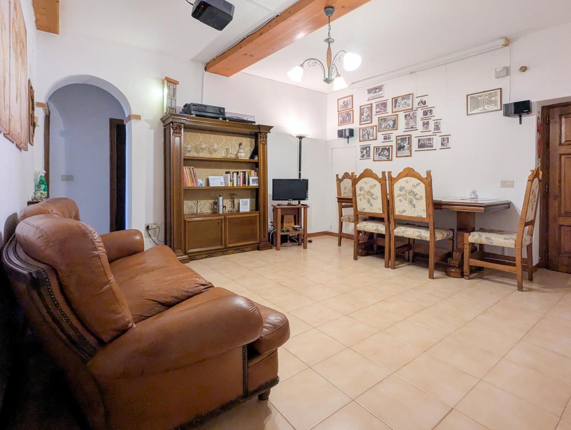 Cheap Apartment In The Old Village Colle di Val d'Elsa Buitenkant foto