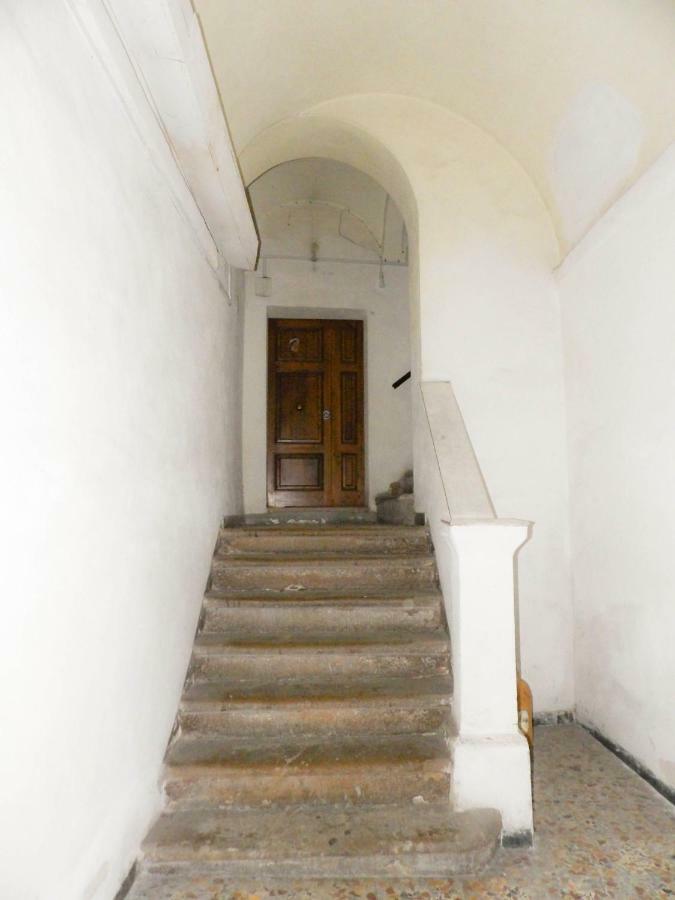 Cheap Apartment In The Old Village Colle di Val d'Elsa Buitenkant foto